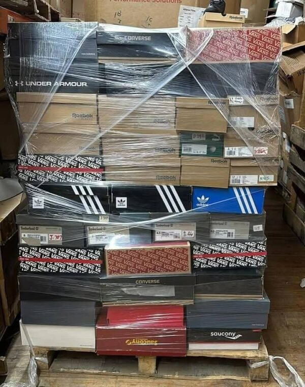 Branded shoes Pallets