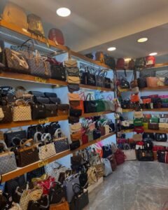 beautiful women’s handbags pallets
