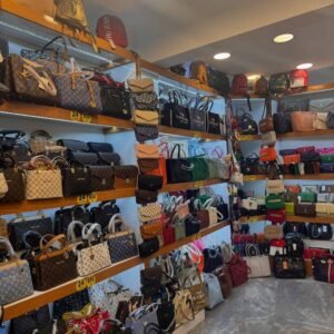 beautiful women’s handbags pallets